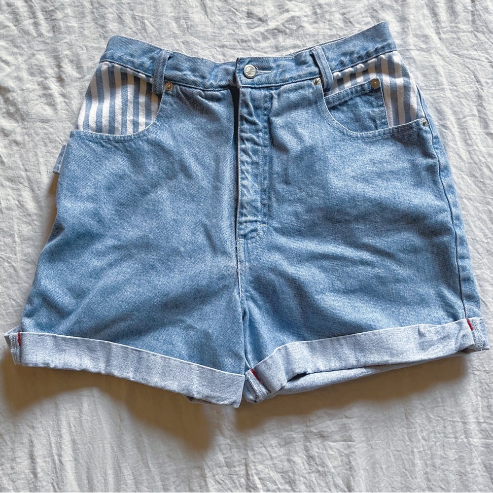 Vintage No Excuses Femme Fatale Highwaisted Shorts